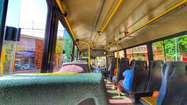 Tras la polémica y el tirón de orejas a empresas, qué pasa con el boleto escolar en San Juan