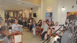 Artistas plásticos sanjuaninos presentan muestra en la Legislatura