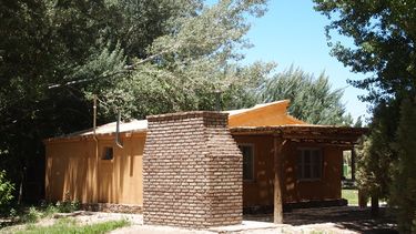 De complejo turístico a alojamiento para protocolo y evacuados: el destino de las cabañas municipales de Iglesia