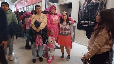 La alfombra rosa de las y los sanjuaninos que se lookearon para el estreno de Barbie