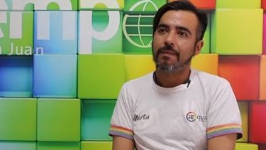 El hombre que transformó la tragedia en militancia por las disidencias sexuales