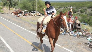 Una cabalgata para festejar el día del niño