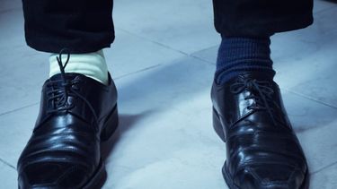 La historia detrás de las medias de cada color que usó un ministro sanjuanino