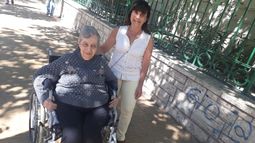 A votar, con dificultades pero por amor a la patria