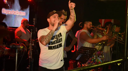 Hugo Flores, el cantante de Omega.