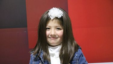 La historia de Jazmín, la nena que nunca se cortó el pelo para dárselo a los niños con cáncer