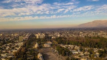 Llega el Zonda: Mendoza suspendió clases, pero en San Juan dicen que no es necesario