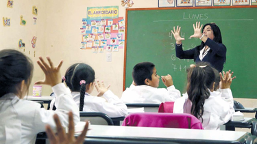 Hora extra en escuelas de San Juan: prevén terminar el año con el 60% de las primarias incluidas