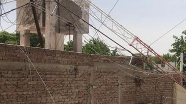 La antena de otra radio sanjuanina cayó y su propietario se lamentó: Es una Navidad para el olvido