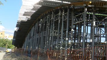 Teatro del Bicentenario: ya asoman el escenario y palcos