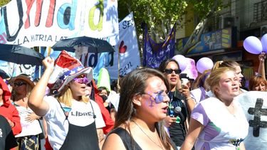 #8M: multitudinaria marcha en la puerta de Tribunales por las víctimas de femicidio