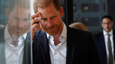 El príncipe Harry pierde un juicio clave y su entorno asegura que quiere reconciliarse con su familia