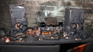 Pesadilla para una madre: llegó a su casa prendida fuego y sus hijos estaban adentro