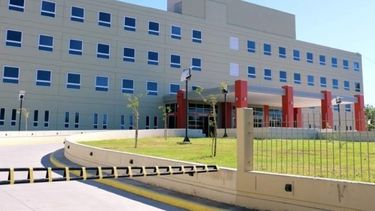 Caso de meningitis en San Juan: el joven continúa es reservado