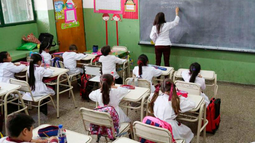 Convocan a docentes sanjuaninos a cubrir suplencias e interinatos.