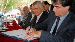 Se firmó el contrato para la construcción de la nueva sede del Senasa