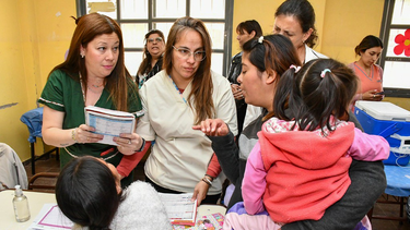 Cientos de personas se hicieron atender en La Bebida durante un operativo de Salud.