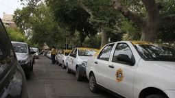 En San Juan es frecuente que se alquilen las licencias de taxis y remises. &nbsp;