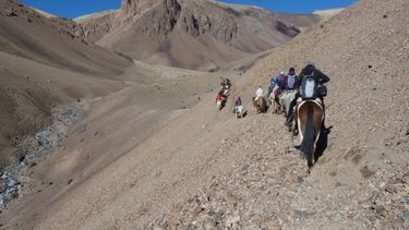 Cruce de los Andes: Ya confirmaron tres expediciones con turistas