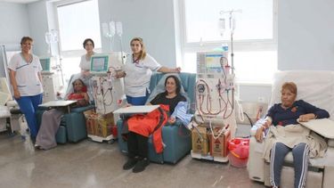 El drama de los pacientes dializados de departamentos alejados y una esperanza para el norte