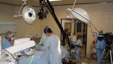 Transmitieron tres cirugías en vivo desde el hospital Rawson