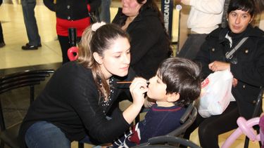 Buscate en todo el color del chocolate de UPCN