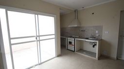 Entregaron 129 casas con un detalle especial: tienen puertas ventanas en el comedor