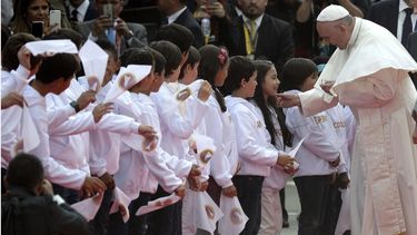 Francisco visitará Chile y San Juan ya se prepara para recibir turistas