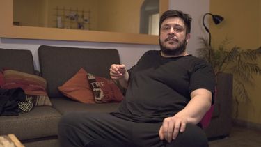 El autor del cuento por el que suspendieron a un docente de la Normal Sarmiento viene a San Juan y provoca: Los menores de 18 entran gratis