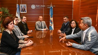 Marcial Quiroga y César Aguilar de Caucete se suman como hospitales donantes
