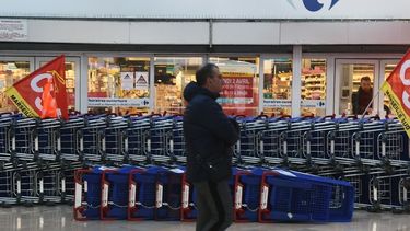 Tras el acuerdo con Carrefour, ¿qué pasará con empleados en San Juan?