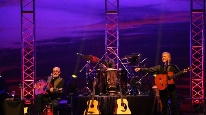 El Teatro del Bicentenario vivió una noche de ensueño con Historias con voz