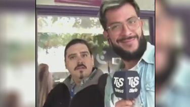 Víctima y victimario de una broma en el centro sanjuanino que ya es viral.