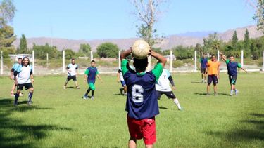 Más clubes de fútbol se suman a la Escuela de Vida de Capital