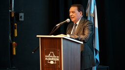 Abarca abrió sesiones en Albardón y anunció la ampliación en 500 hectáreas del Parque Industrial Abarca abrió sesiones en Albardón y anunció la ampliación en 500 hectáreas del Parque Industrial