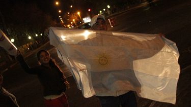 Entre lágrimas y euforia San Juan festejó por una Argentina heroica