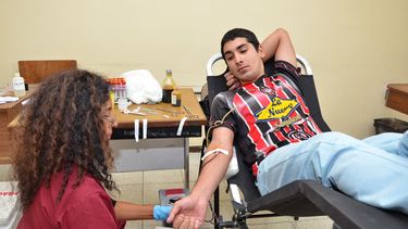 Exitosa colecta del IPHEM en la Facultad de Filosofía