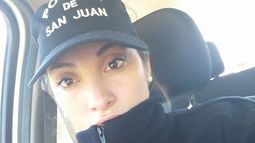 Una policía sanjuanina encontró dinero en un cajero y ahora busca a su dueña para devolverlo