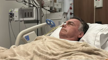 Jair Bolsonaro se encuentra internado en terapia intensiva.