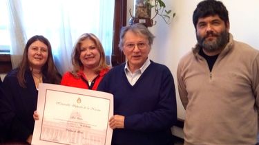 Video: consejos para escritores nóveles de José Casas, recién distinguido en el Senado