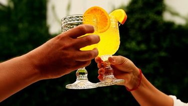 El Agua de Valencia es uno de los grandes atractivos que se pueden disfrutar en las Fallas este sábado 15 de marzo.