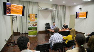 Elaboración del plan de mejora competitiva de la cadena textil