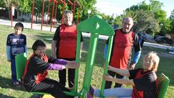 Juegos saludables habilitados en la Plaza del Barrio Hualilán II