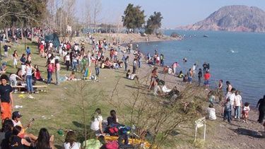 El Complejo Náutico Ullum cierra por las elecciones