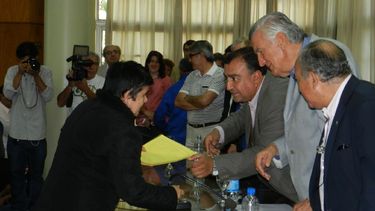 Fueron usurpadores por más de 20 años y ahora son propietarios