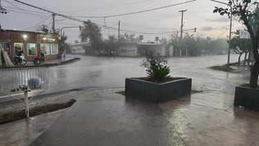 Tras el temporal en Sarmiento, el municipio tuvo que asistir a algunas familias