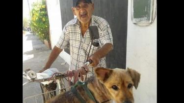 La emocionante foto de un abuelo sanjuanino que se volvió viral en las redes