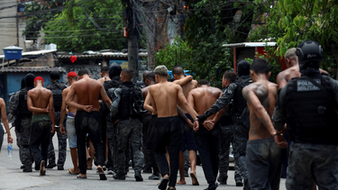 Guerra entre policías y narcos en Brasil: 64 muertos