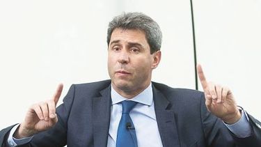 Uñac felicitó a Alberto Fernández y CFK por ponerse a consideración