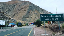 Por el fuerte temporal, también cerraron el Paso de Agua Negra Por el fuerte temporal, también cerraron el Paso de Agua Negra